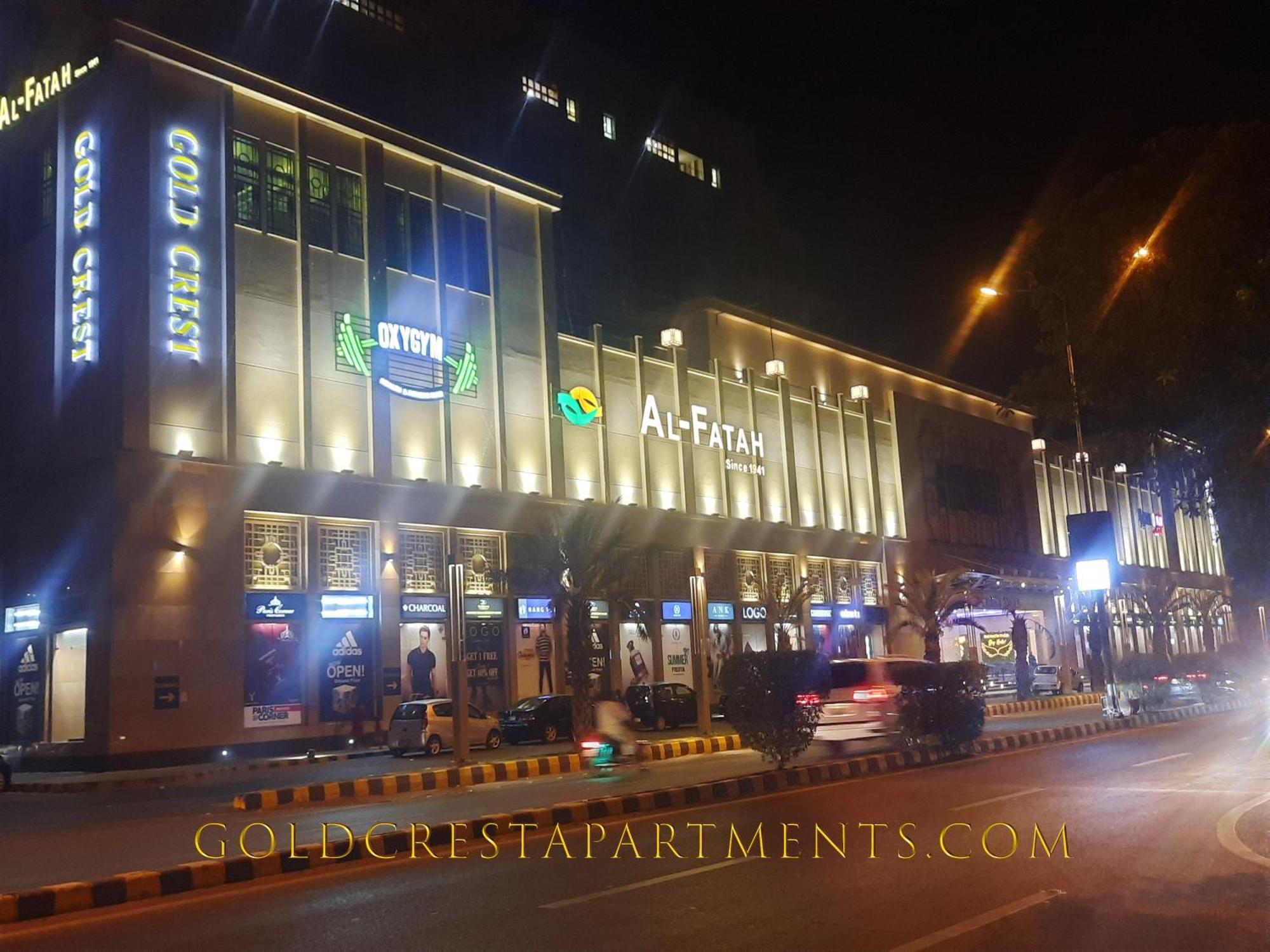 Goldcrest Luxury Apartments Lahore Exterior foto
