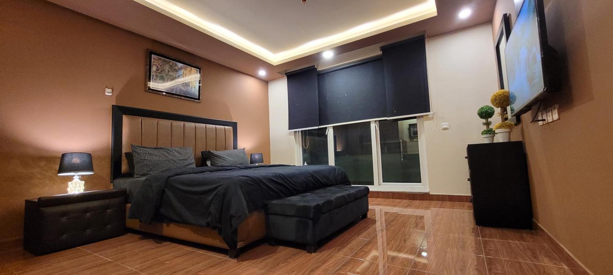 Goldcrest Luxury Apartments Lahore Exterior foto